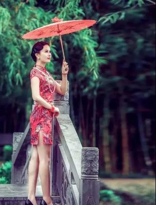 轟動(dòng)全城!萬(wàn)件杭州絲綢服飾,工廠展銷(xiāo)會(huì)空降攀枝花,百元禮品到店免費(fèi)送.